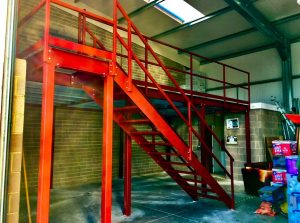 mezzanine floor 